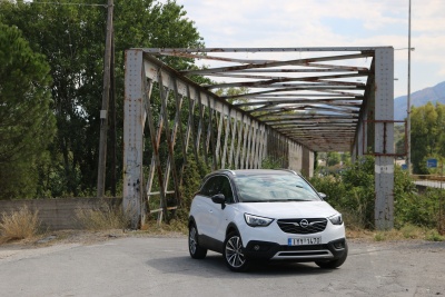 Ταξιδεύοντας με το επετειακό Opel Crossland X 120 edition