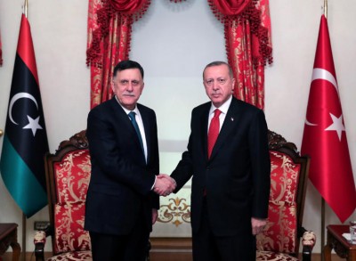 Στην Άγκυρα ο Sarraj (Λιβύη) - Συνάντηση με Erdogan στον απόηχο της ανακατάληψης του κεντρικού αεροδρομίου της Τρίπολης