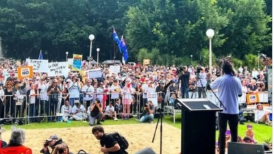 Διαδηλώνουν στην Αυστραλία κατά της μεταρρύθμισης που θα δώσει «φωνή» και δικαίωμα λόγου στους Αβορίγινες