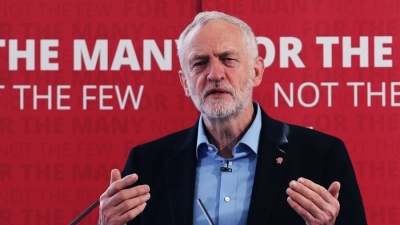 Corbyn (Βρετανία): Ο νέος πρωθυπουργός οφείλει να πραγματοποιήσει δημοψήφισμα για το Brexit