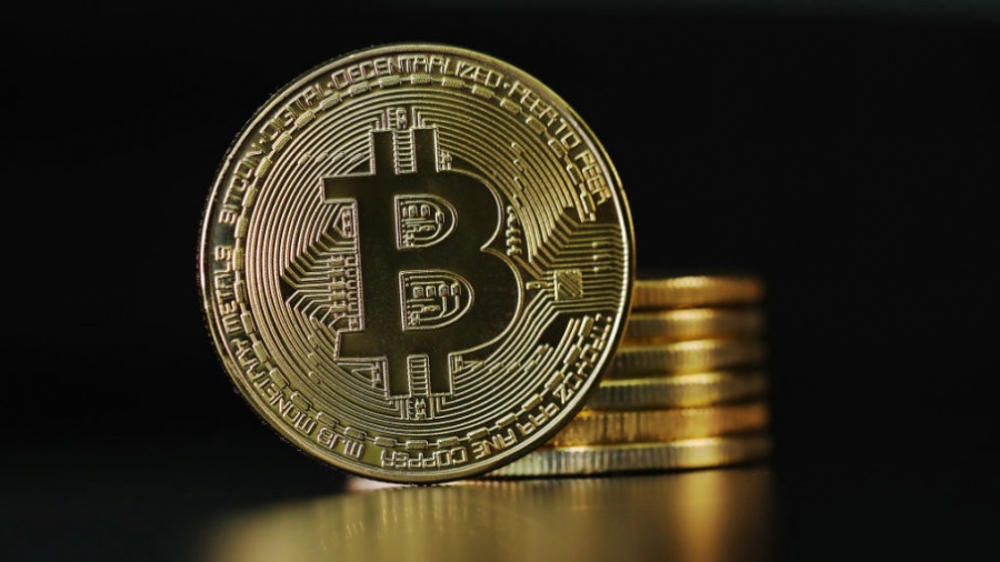 Συνέχεια της πτώσης στα ψηφιακά νομίσματα – Κάτω από 10.000 δολάρια το Bitcoin