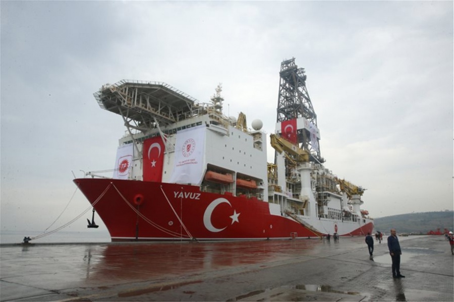 Συνεχίζει τις προκλήσεις η Τουρκία - Στέλνει στην κυπριακή ΑΟΖ και το δεύτερο γεωτρύπανο