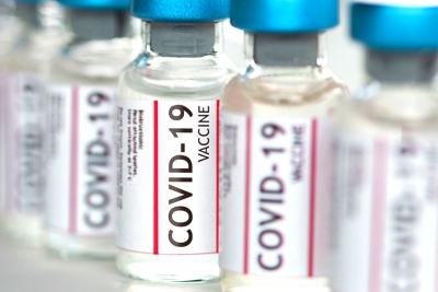 Browstone Institute: Με πολιτική που θυμίζει... τζόγο, οι ΗΠΑ παίζουν με την 3η δόση εμβολίου Covid 19 στους άνδρες ηλικίας 16 - 40
