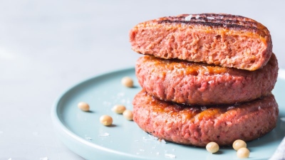 Γαλλία: Αναστέλλεται η απαγόρευση των ονομασιών κρέατος για τα φυτικά προϊόντα