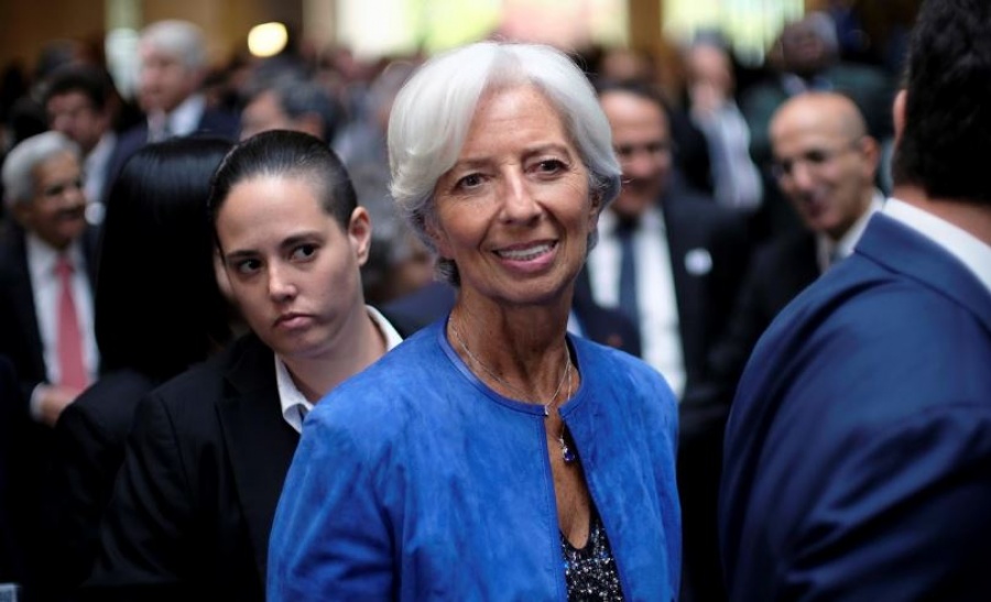 Υπευθυνότητα και διαφάνεια ζητά από τις κεντρικές τράπεζες η Lagarde