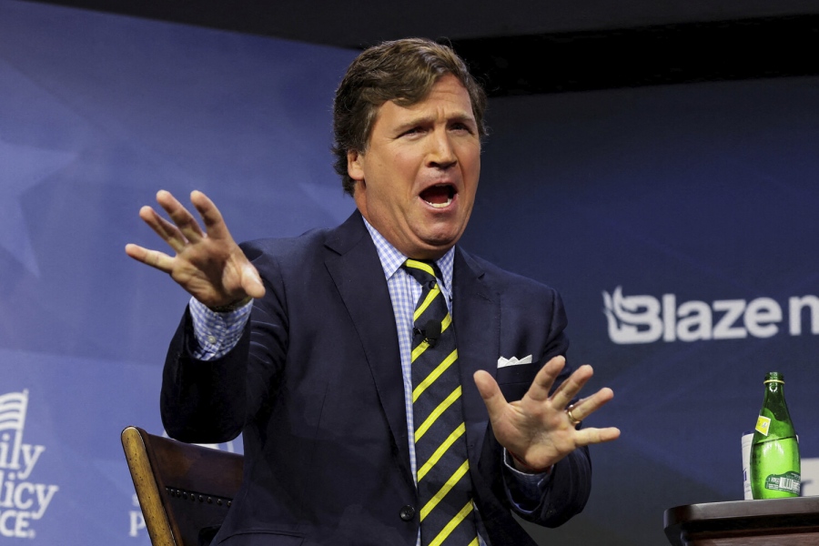 Tucker Carlson: Η άνοδος, η πτώση από το Fox News και η ρήξη με τον Donald Trump – Τι πρεσβεύει ο «πιο επιδραστικός συντηρητικός» των ΗΠΑ