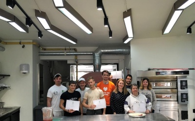 Με επιτυχία ολοκληρώθηκε το πρώτο δωρεάν Σεμινάριο από την Accademia Pizzaioli και τον οργανισμό Άρτος & Αγάπη