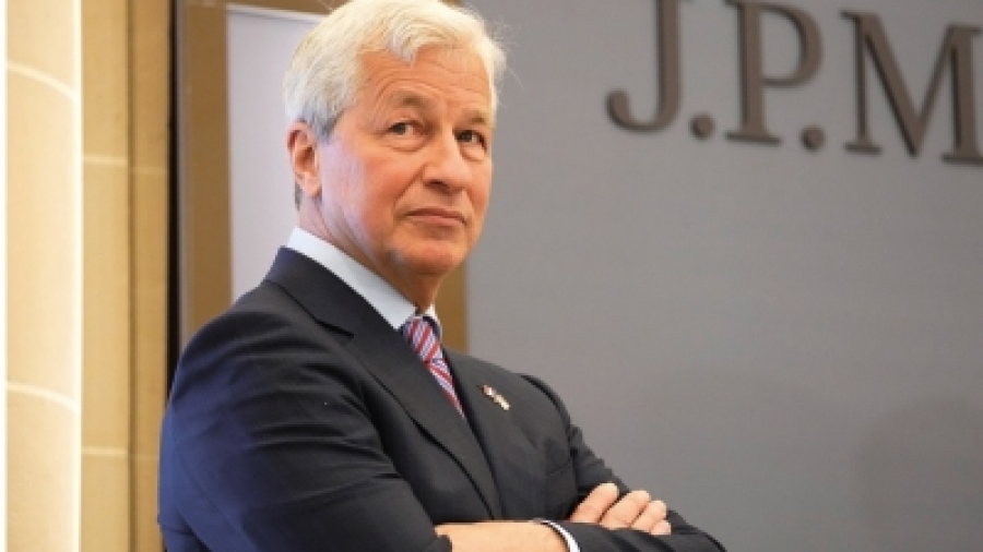 Dimon (JP Morgan): Η Fed άργησε - Μία στις τρεις πιθανότητες για σοβαρή ύφεση από την αύξηση των επιτοκίων