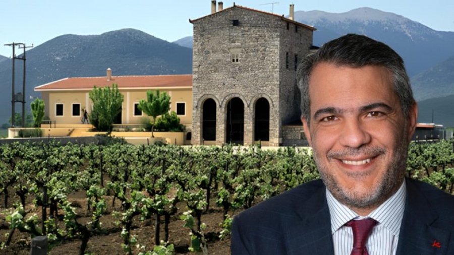 Το στέλεχος της ΝΔ Απ. Σπυρόπουλος «διασύρει» τον πατέρα του, ιστορικό στέλεχος του ΠΑΣΟΚ - «Παίζατε βιολιά ενώ το καράβι βούλιαζε»