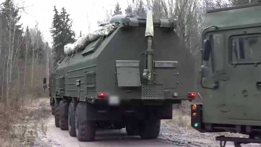 Σοκ στην Ευρώπη - Τελευταία εξέλιξη: O Oreshnik βγαίνει σε μάχη μετά την απόπειρα κατά Putin - Εμβέλεια τρόμου έως 5.000 χλμ