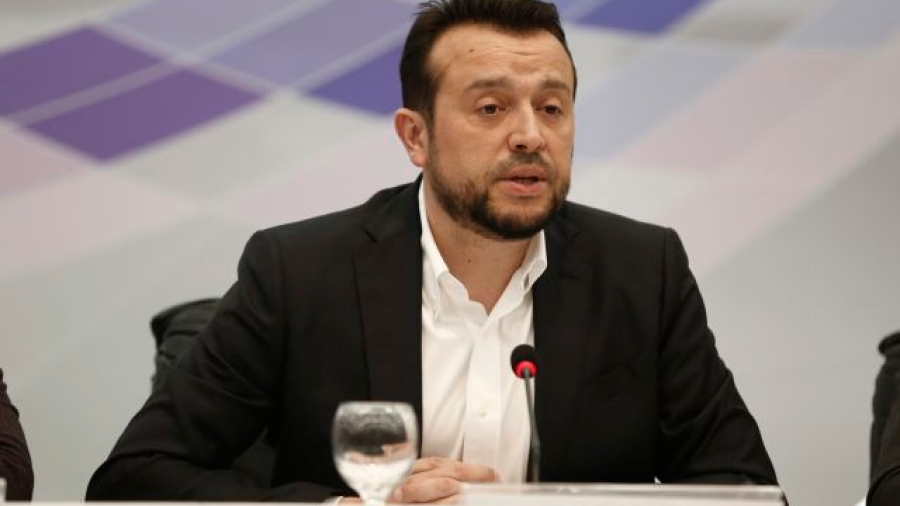 Μήνυση κατά της γραμματέως του Καλογρίτσα κατέθεσε ο Παππάς - ΝΔ: Πού πήγαιναν οι σακούλες με τα «μαύρα» χρήματα;