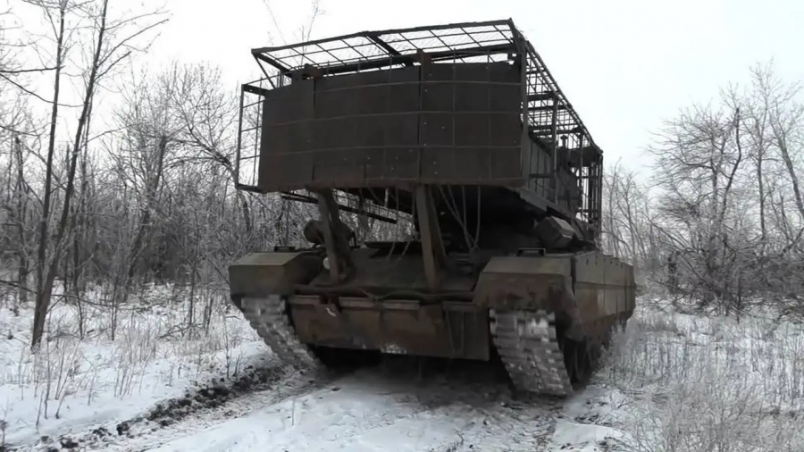 Τρόμος και παράνοια από την εμφάνιση του νεότερου ρωσικού TOS-3 «Dragon» στο μέτωπο...