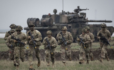 Σε πολεμικό αμόκ και η Ρουμανία: Η Ρωσία είναι η μεγάλη απειλή για την εθνική μας ασφάλεια