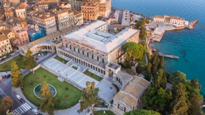 Άδειες για επενδύσεις σε ξενοδοχεία σε Κέρκυρα και Ιωάννινα