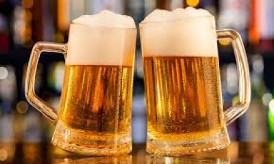 Γερμανία: Ζυθοποιείο μοίρασε 2.600 λίτρα μπίρας που είχαν μείνει απούλητα