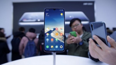 Σοκ στην αγορά smartphones - Η Xiaomi ανεβάζει απότομα τις τιμές