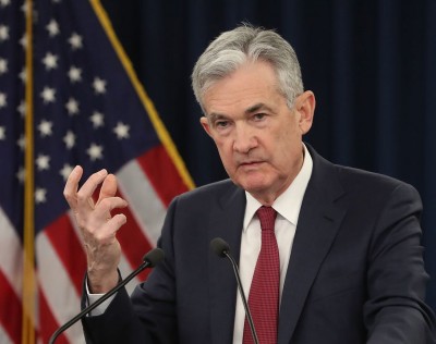 Powell: Αβέβαιη η οικονομική ανάκαμψη – Ανάγκη για δημοσιονομική και νομισματική στήριξη