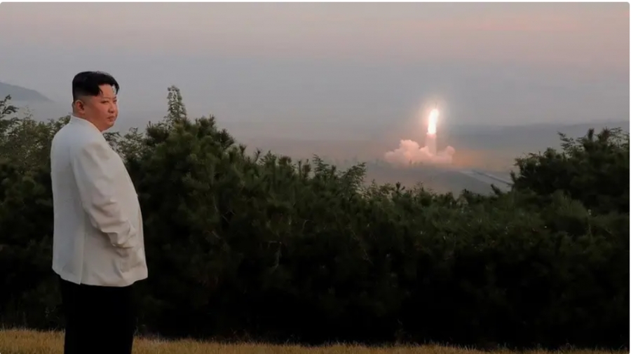 Βόρεια Κορέα: Ο Kim παρήγγειλε νέους διηπειρωτικούς πυραύλους  (ICBM) και αναπτύσσει το πυρηνικό  του οπλοστάσιο
