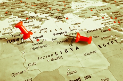 Λιβύη: Απορρίπτει ως «άδικη» την απόφαση οριοθέτησης θαλασσίων συνόρων από την Αιγύπτο