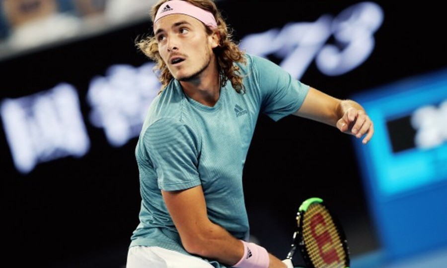 Στη μάχη κατά του κορωνοϊού και ο Τσιτσιπάς - Το μήνυμα του για την τήρηση των μέτρων