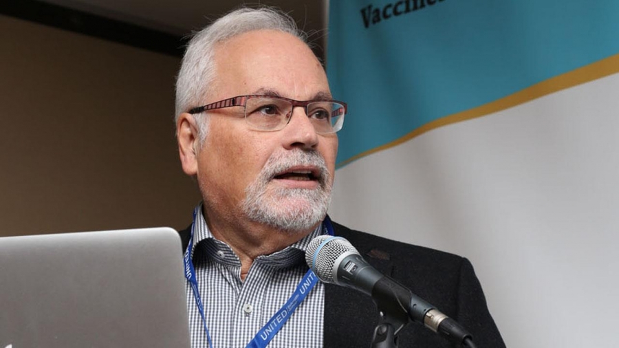 Παυλάκης: Τα εμβόλια δεν φτάνουν για το τέλος της πανδημίας – Χρειάζονται και μέτρα