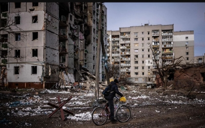 Αντίστροφη μέτρηση για τη μάχη στο Donbass μετά από 50 ημέρες πολέμου στην Ουκρανία - Απειλές Μόσχας σε Κίεβο… και Φινλανδία