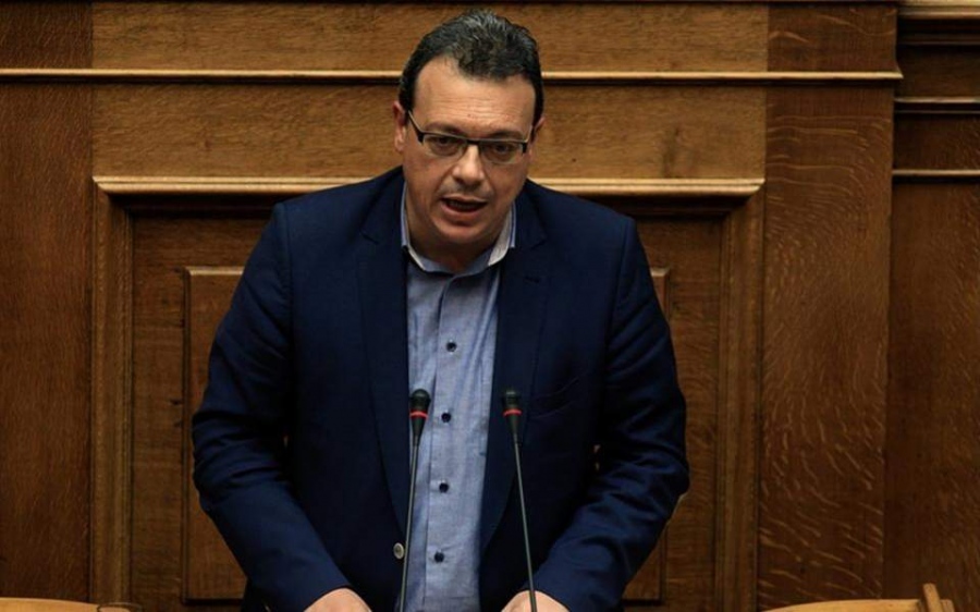 Φάμελλος (ΣΥΡΙΖΑ): Είμαστε ο πραγματικός αντίπαλος του Μητσοτάκη - Κάλεσμα συνεργασίας στο ΠΑΣΟΚ