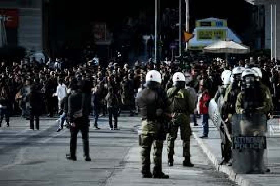 Υπ. Προστασίας του Πολίτη: Ψεύδεται ο ΣΥΡΙΖΑ, δεν υπήρξε ακραία καταστολή στις διαδηλώσεις για τον Γρηγορόπουλο