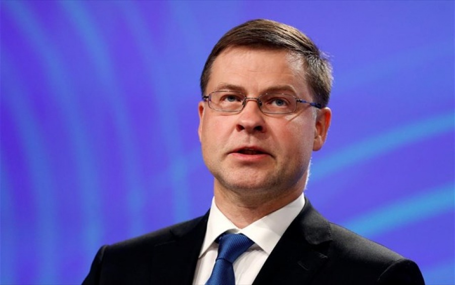 Dombrovskis: Ανοιχτός ο δρόμος για την επιτυχή ολοκλήρωση του 3ου ελληνικού προγράμματος διάσωσης