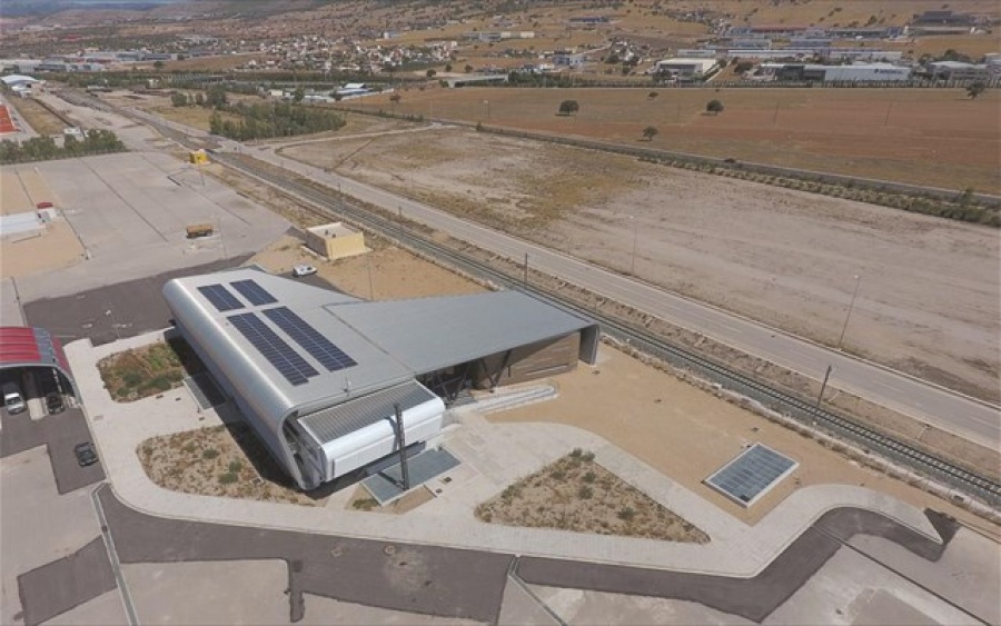 Στον αέρα  παραμένουν τα κέντρα logistics σε Θριάσιο και Θεσσαλονίκη