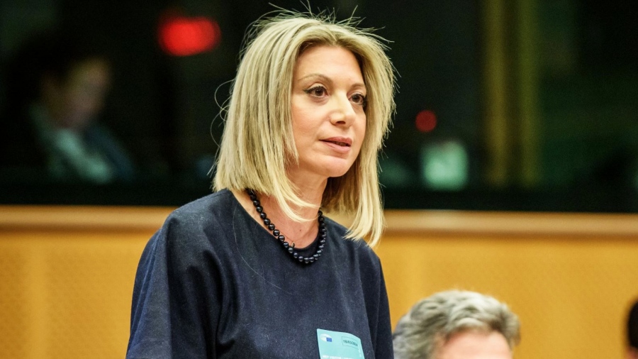 Τραγωδία στα Τέμπη: Ανένδοτος Καρυστιανού κατά Αδειλίνη - «Σαν κυβερνητικός εκπρόσωπος, ντροπιαστική μέρα για τη δικαιοσύνη»