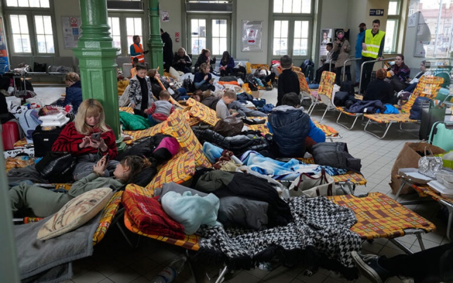 Βαθιά συγκίνηση στην Ιταλία: Ουκρανή πρόσφυγας μητέρα 2 παιδιών πέθανε μόλις έφτασε στην Ρώμη μετά από τριάντα ώρες ταξίδι