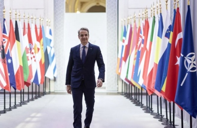 Με τα μεγάλα συμφέροντα: Ο Μητσοτάκης στηρίζει Trump στη Βενεζουέλα... και αντιδρά για τη Γροιλανδία - «Στηρίζουμε την Ουκρανία»