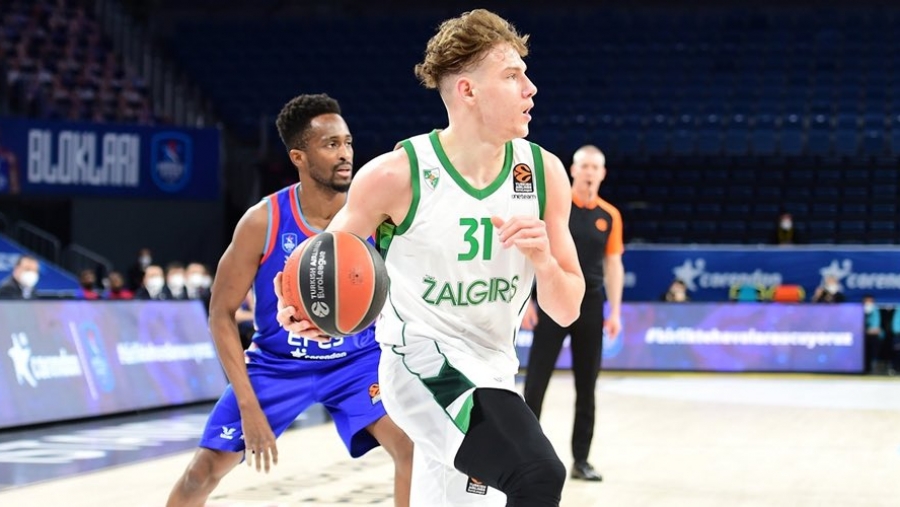 Ρόκας Γιοκουμπάιτις: Οριστικά με τη φανέλα της Μπαρτσελόνα τη νέα σεζόν