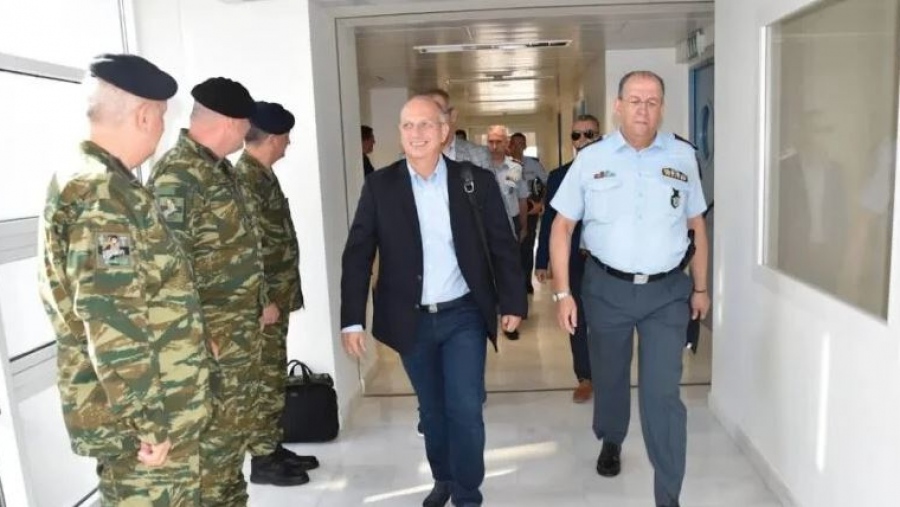 Οικονόμου (Υπ. Προστασίας Πολίτη): Αυστηρή αλλά δίκαιη η μεταναστευτική μας πολιτική - Αγώνας ενάντια στα κυκλώματα των λαθροδιακινητών