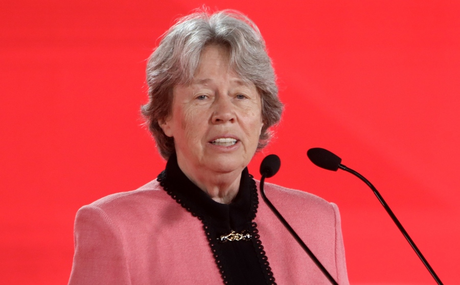 Αντιδράσεις μετά τις δηλώσεις της Λινού – «Συγγνώμη που δημιουργήθηκε η αίσθηση ότι δεν σέβομαι τον ιδιώτη γιατρό»