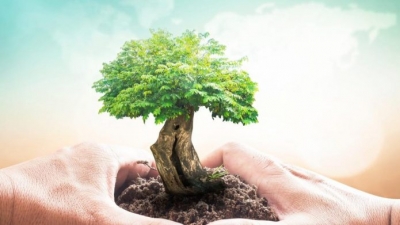 Πως η κλιματική αλλαγή επηρεάζει τις ταξιδιωτικές προθέσεις των Βρετανών - Τι συμβαίνει με την Ελλάδα