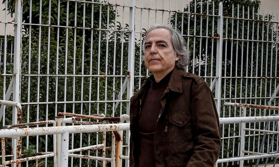 Ένας στυγνός serial killer όπως ο Κουφοντίνας δικαιούται να έχει δικαιώματα και μια επιστολή από τις φυλακές Δομοκού