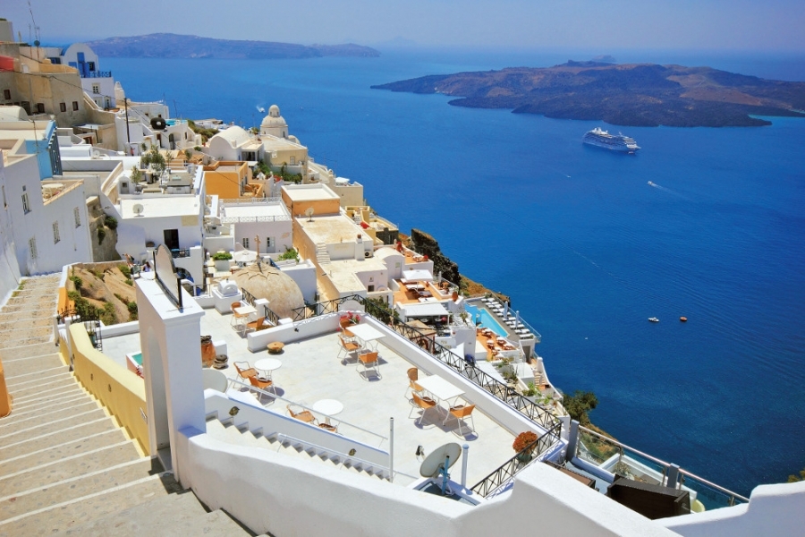 Η πρόταση για διακοπές στην Ελλάδα το πιο διαβασμένο άρθρο στο Bloomberg της 17/4/23
