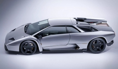 Eccentrica Lamborghini Diablo: Ένα εκκεντρικό και πανάκριβο restomod