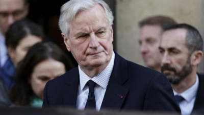 Ετοιμάζει πραξικόπημα ο Macron για τα μάτια... του Barnier - Βλέπουν «τύχη Ελλάδας» οι αγορές