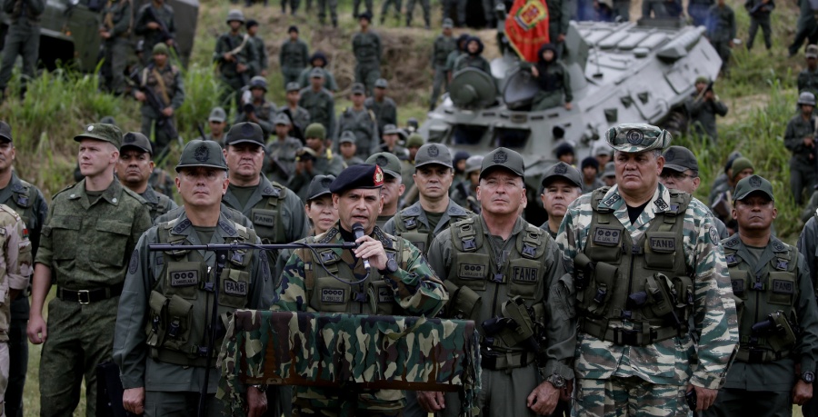 Βενεζουέλα: Περισσότερα από 100 μέλη των δυνάμεων ασφαλείας του Maduro αυτομόλησαν στην Κολομβία