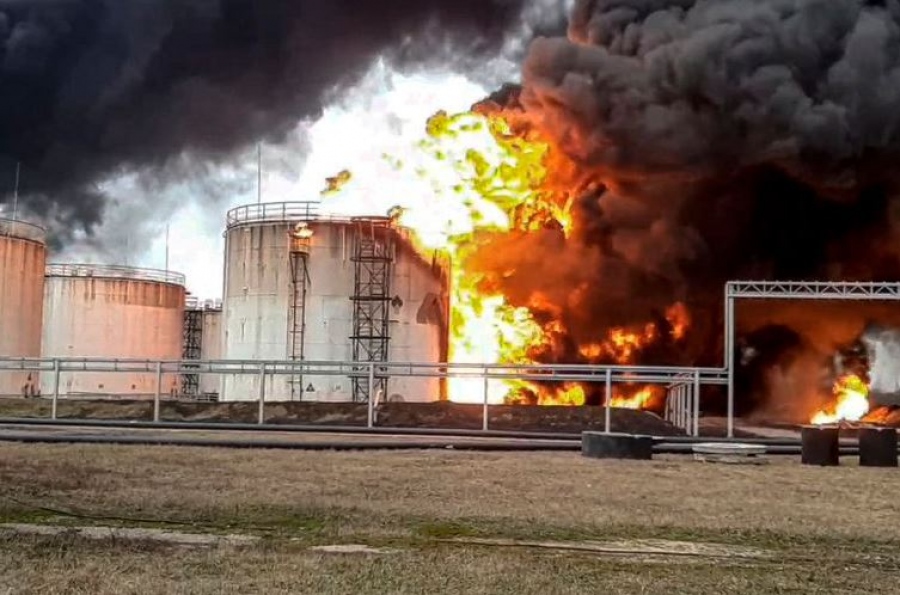 Η Ρωσία σάρωσε την Ουκρανία με πυραύλους Kinzhal και 135 drones - Συγκλονιστικές εικόνες