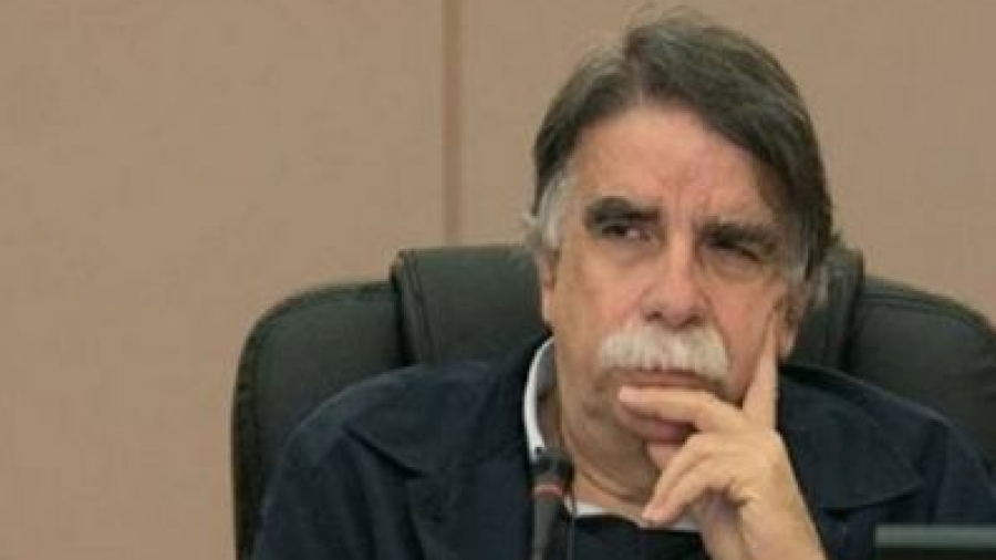 Βατόπουλος και Εξαδάκτυλος για τη νέα μετάλλαξη Omicron – Τι ανέφεραν περί μέτρων