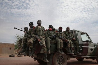 Νέο μέτωπο: Σχεδιάζεται πραξικόπημα στο Μάλι - Οι αντάρτες αποκλείουν μαζικά τους δρόμους της χώρας
