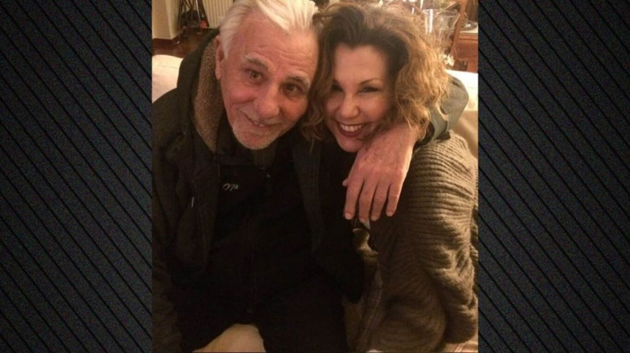 Το συγκινητικό «αντίο» της κόρης του Σπύρου Καρατζαφέρη: Έσβησες ήρεμα στην αγκαλιά μου