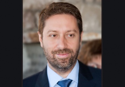 Οι αρμοί της… (α)διάκριτης εξουσίας