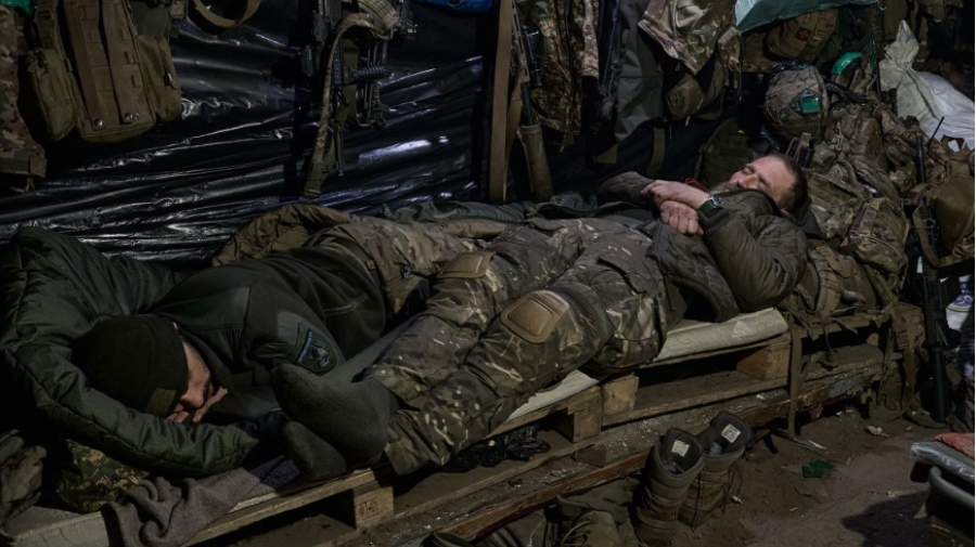 «Τους πιάσαμε στον ύπνο» - Ρώσοι στρατιώτες καταλαμβάνουν χωριό ενώ οι Ουκρανοί έπιναν τσάι και κοιμούνταν