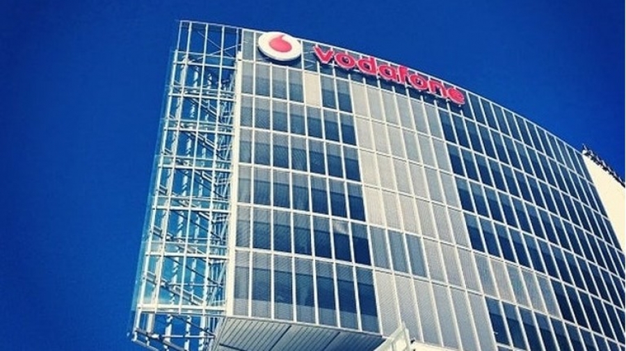 Η Vodafone καταργεί 1.000 θέσεις εργασίας στην Ιταλία