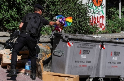 Τουρκία: Πάνω από 200 συλλήψεις σε απαγορευμένη συγκέντρωση ΛΟΑΤΚΙ στην Κωνσταντινούπολη